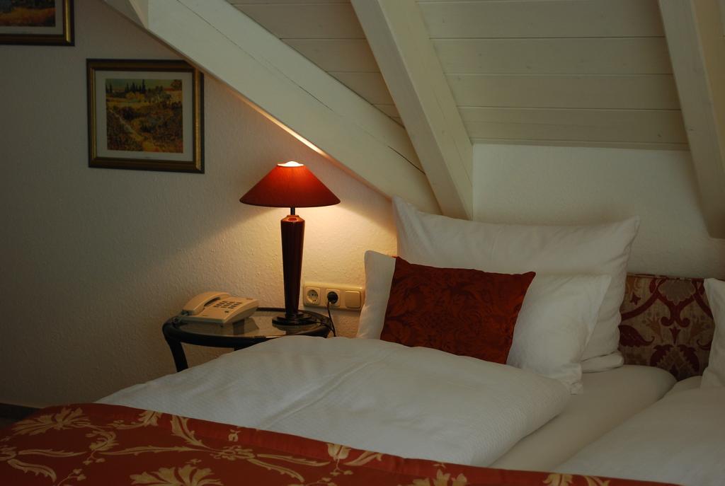Im Winkel Appartements Und Zimmer Langenargen Bagian luar foto