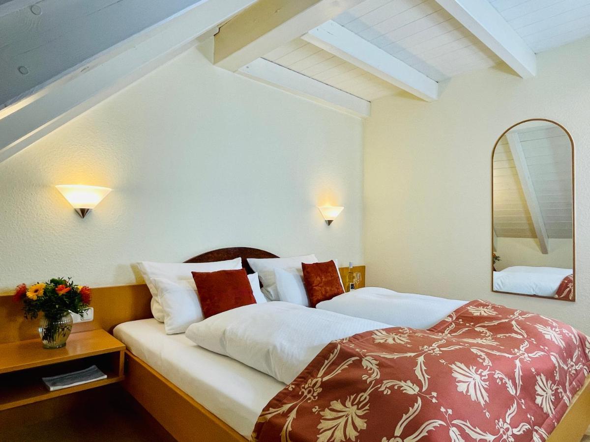 Im Winkel Appartements Und Zimmer Langenargen Bagian luar foto