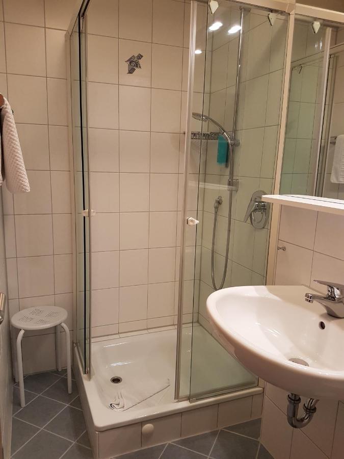Im Winkel Appartements Und Zimmer Langenargen Bagian luar foto