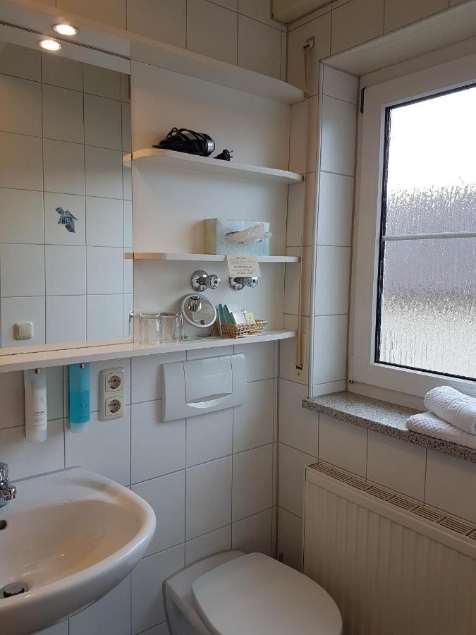 Im Winkel Appartements Und Zimmer Langenargen Bagian luar foto